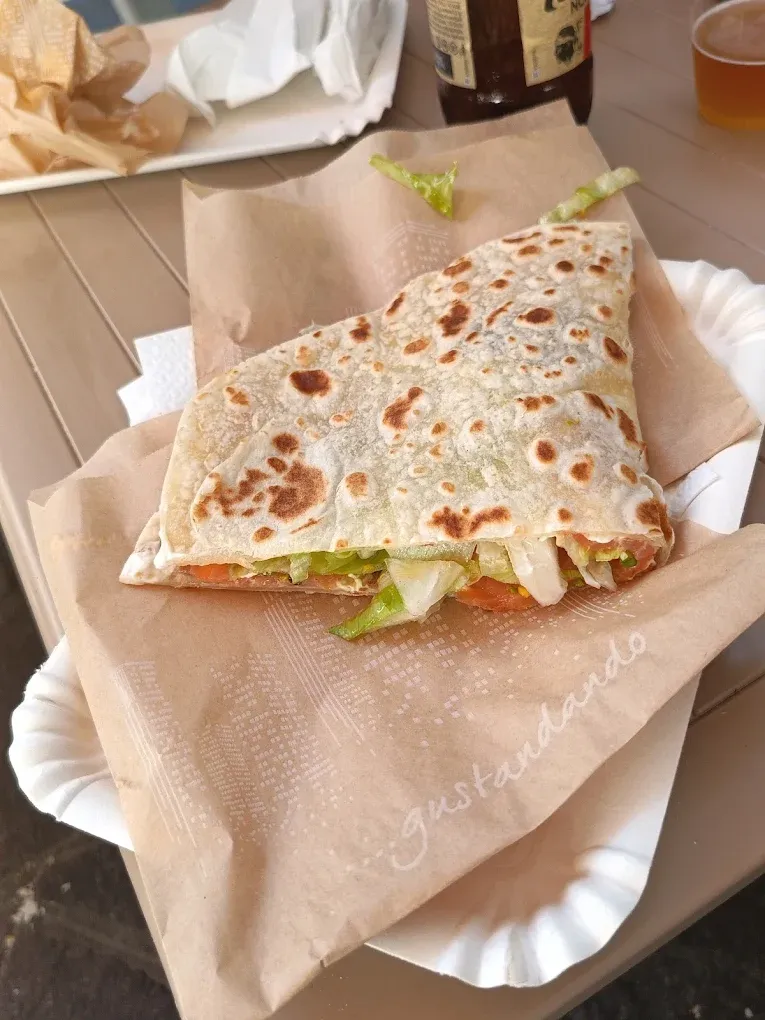 Piadina appena farcita